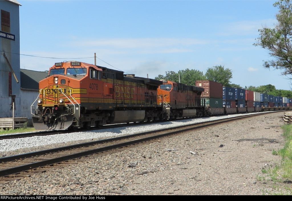 BNSF 4078 East